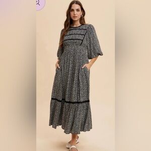 Chic Long Sleeve Black and White Dress